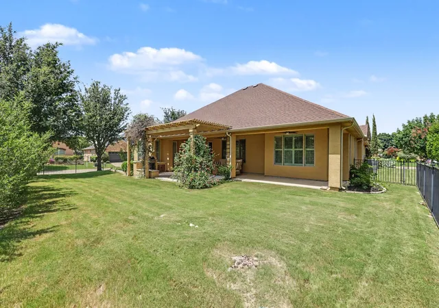 Homes for sale in Denton, TX | 12013 Lockhart Ct, Denton, TX 76207 | MLS# 21319951