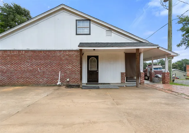 Homes for sale in Winona, TX | 110 Church St, Winona, TX 75792 | MLS# 21320016