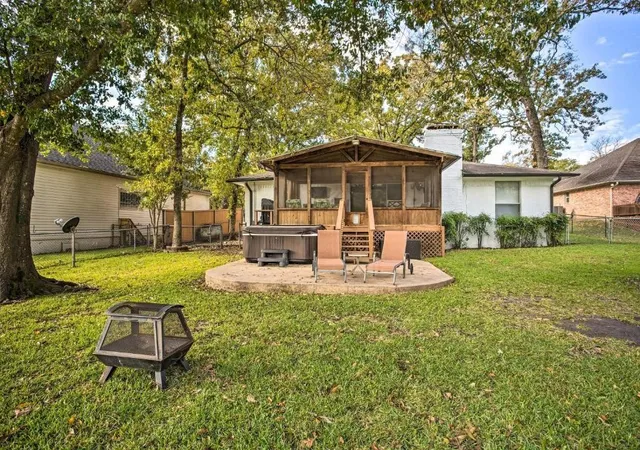 Homes for sale in Gun Barrel City, TX | 108 Camino Robles St, Gun Barrel City, TX 75156 | MLS# 21315748