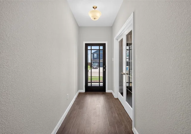 Photo 3 of Single family home for sale at 2020 Bronte Dr, Forney, TX 75126 | MLS# 21317824 | Listing updated on 2026-10-03