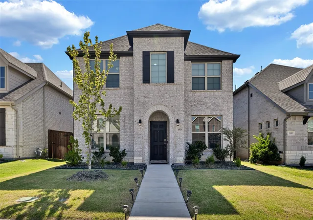 Photo 1 of Single family home for sale at 16916 Sophora Ave, Justin, TX 76247 | MLS# 21320107 | Listing updated on 2026-10-02