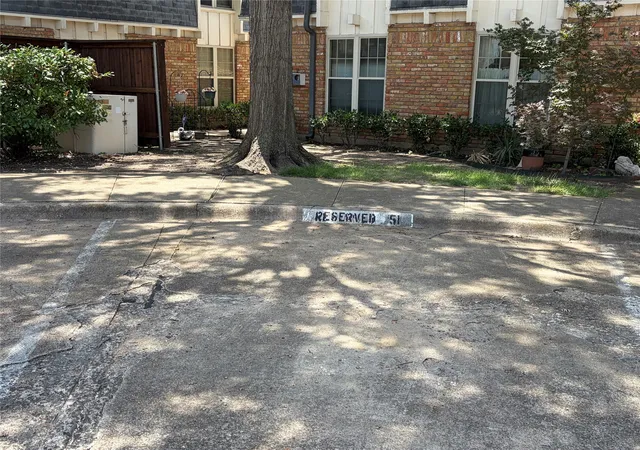 Homes for sale in Richardson, TX | 525 W Lookout Dr #122, Richardson, TX 75080 | MLS# 21309094