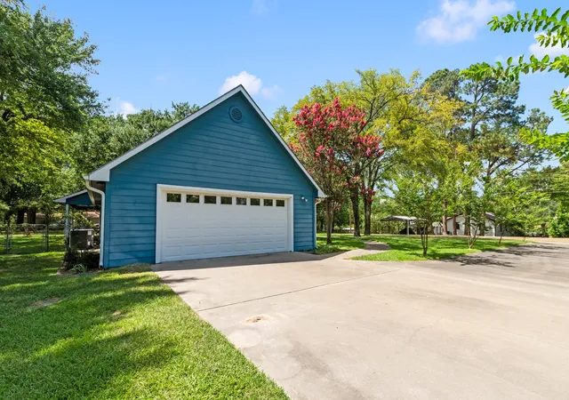 Homes for sale in Mabank, TX | 245 Shady Shores Dr, Mabank, TX 75156 | MLS# 21314938