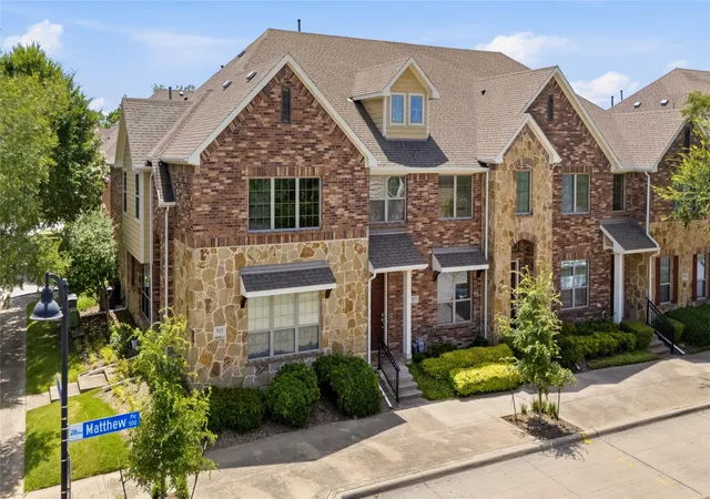 Homes for sale in Richardson, TX | 527 Matthew Pl, Richardson, TX 75081 | MLS# 21319363