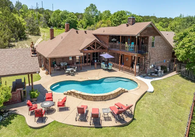 Photo 1 of Single family home for sale at 475 Magic Vly, Bluff Dale, TX 76433 | MLS# 21320202 | Listing updated on 2026-08-25