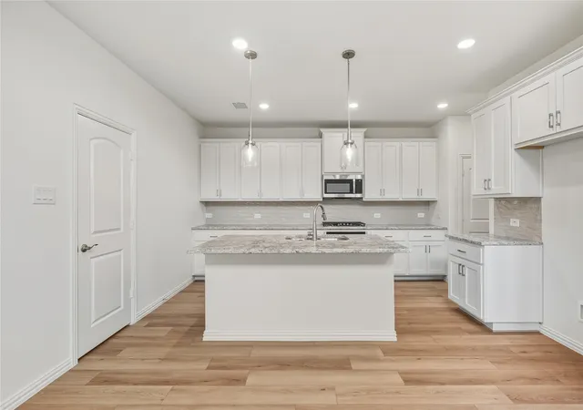 Photo 3 of Single family home for sale at 276 Bassett Hall Rd, Fate, TX 75189 | MLS# 21320220 | Listing updated on 2026-07-09
