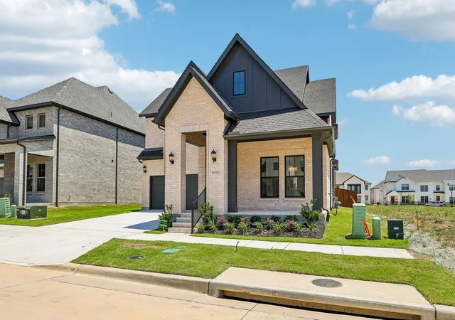 Homes for sale in Frisco, TX | 15828 Amber St, Frisco, TX 75033 | MLS# 21320007