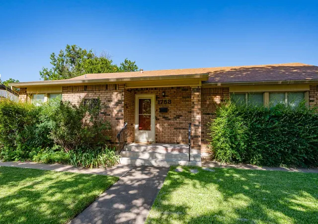Homes for sale in Abilene, TX | 1758 Mccraken St, Abilene, TX 79602 | MLS# 21319368