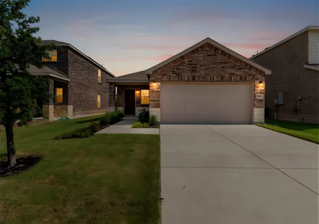 Photo 1 of Single family home for sale at 1340 Panorama Dr, Forney, TX 75126 | MLS# 21314991 | Listing updated on 2026-08-27