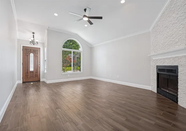 Photo 4 of Sale Pending at 205 Weyland Dr, Grand Prairie, TX 75052 | MLS# 21314806 | Listing updated on 2026-07-18