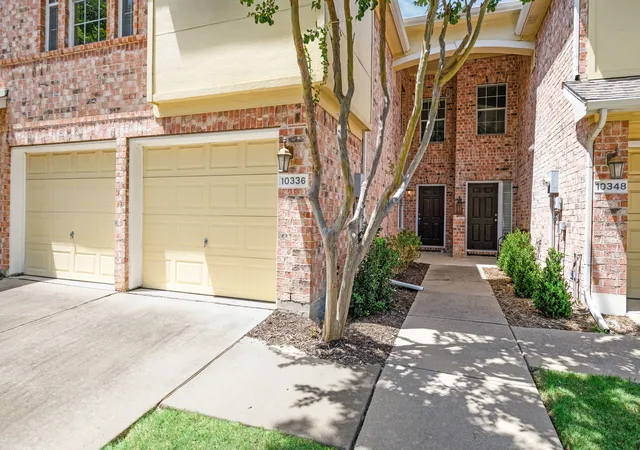 Photo 3 of Sale Pending at 10336 Darkwood Dr, Frisco, TX 75035 | MLS# 21319213 | Listing updated on 2026-07-27