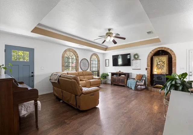 Photo 3 of Sale Pending at 2226 County Road 2712, Caddo Mills, TX 75135 | MLS# 21320277 | Listing updated on 2026-07-16