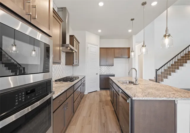 Photo 3 of Single family home for sale at 415 Sedgwick Dr, Royse City, TX 75189 | MLS# 21320305 | Listing updated on 2026-07-09