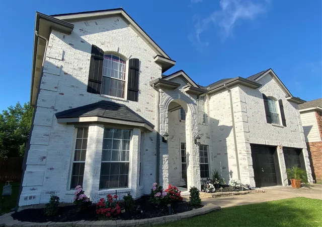Photo 2 of Single family home for sale at 5220 Selago Dr, Fort Worth, TX 76244 | MLS# 21320315 | Listing updated on 2026-07-18