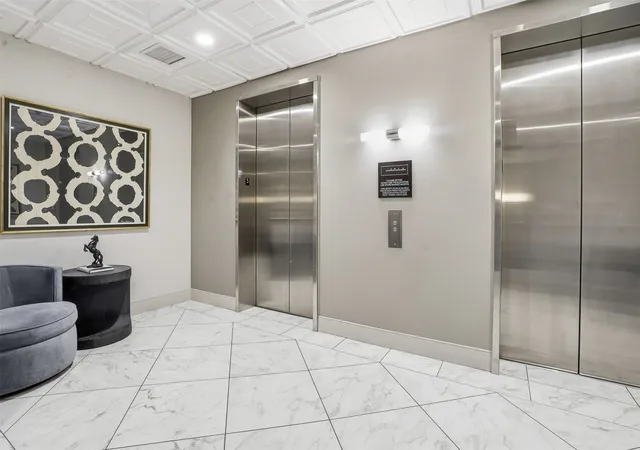 5th image of 2600 W 7Th St #2508, Fort Worth, TX 76107 | MLS# 21320351