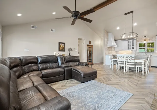 Homes for sale in Pittsburg, TX | 387 County Road 2940, Pittsburg, TX 75686 | MLS# 21318753