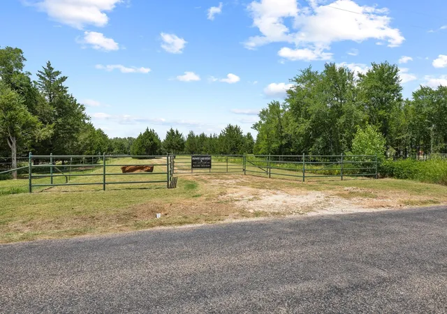 Homes for sale in Gordonville, TX | 1445 & 1487 Cedar Mills Rd, Gordonville, TX 76245 | MLS# 21320226
