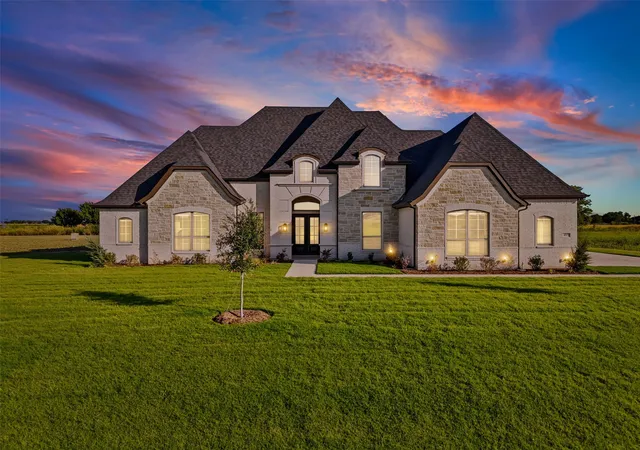 Photo 1 of Single family home for sale at 157 Lila Lake Dr, Waxahachie, TX 75165 | MLS# 21320347 | Listing updated on 2026-10-07