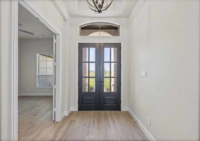 Photo 3 of Single family home for sale at 157 Lila Lake Dr, Waxahachie, TX 75165 | MLS# 21320347 | Listing updated on 2026-10-07