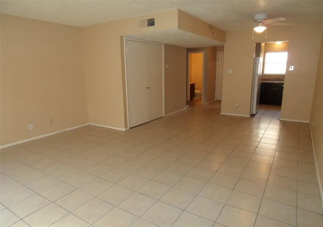 Photo 4 of House for sale at 3732 Bonnie Dr, Fort Worth, TX 76116 | MLS# 21320441 | Listing updated on 2026-08-22
