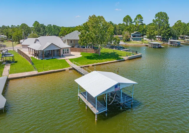 Single family home for sale at 4323 Basswood Ct, Granbury, TX 76049 | MLS# 21320423