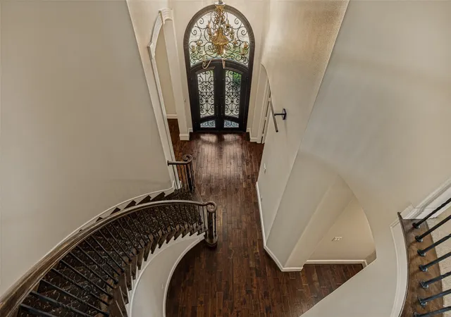 Photo 3 of Single family home for sale at 1641 Crockett Dr, Frisco, TX 75033 | MLS# 21300287 | Listing updated on 2026-08-27