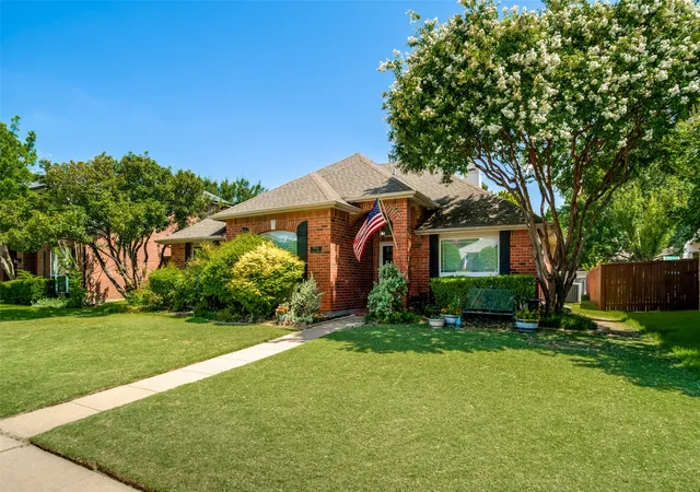 Photo 1 of Sale Pending at 10705 Raleigh Dr, Frisco, TX 75035 | MLS# 21320467 | Listing updated on 2026-07-18