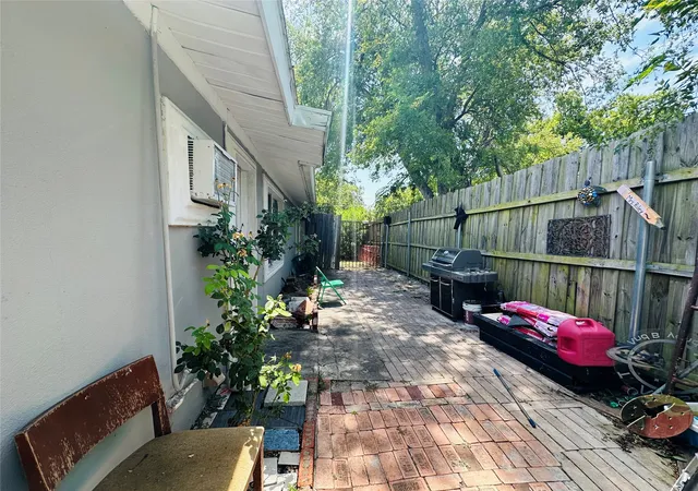 1st image of 120 Woodbridge Wy, Mesquite, TX 75149 | MLS# 21320518