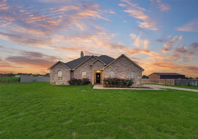 Photo 1 of Single family home for sale at 3408 Chinaberry Ln, Joshua, TX 76058 | MLS# 21316115 | Listing updated on 2026-08-28