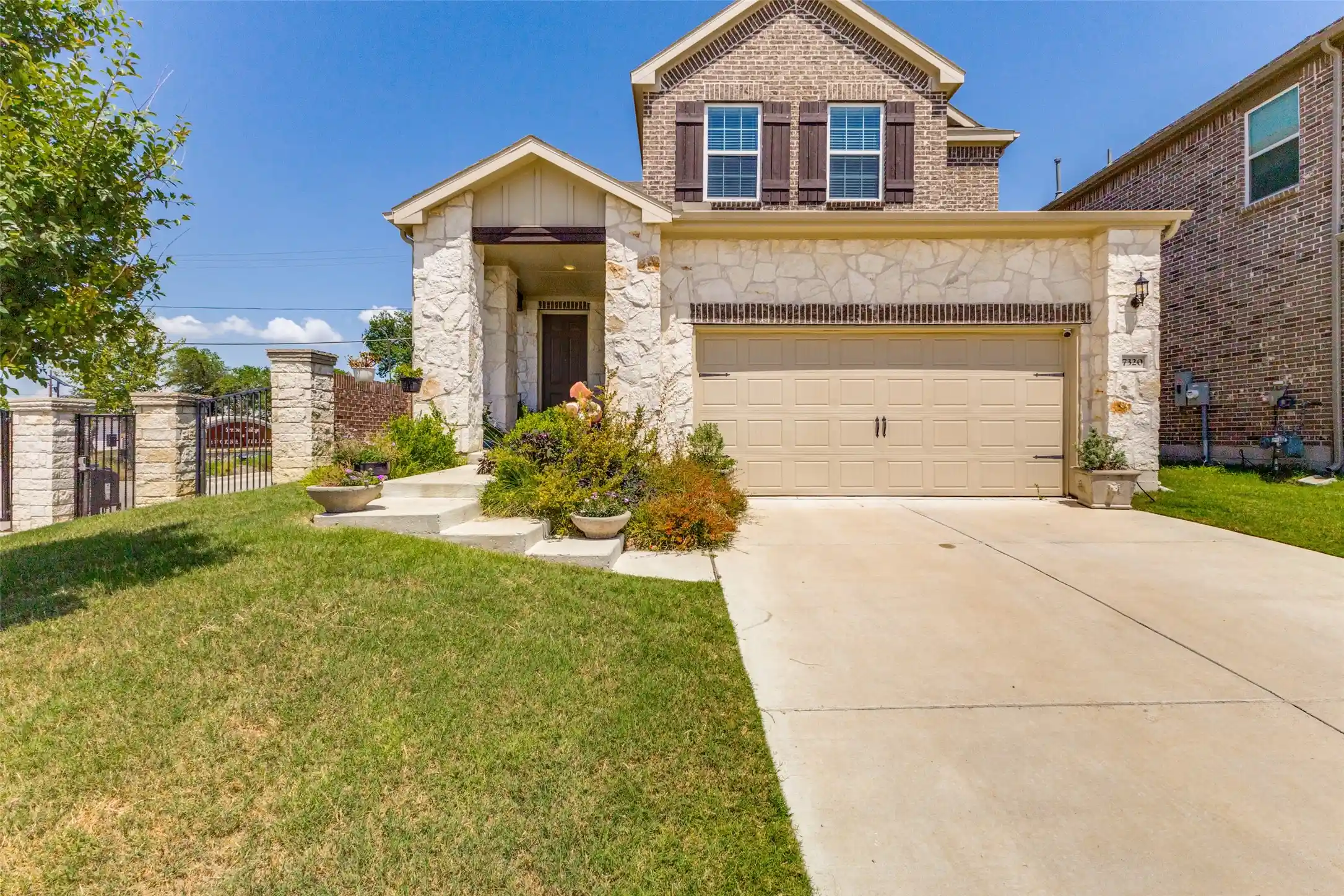 Photo 1 of Single family home for sale at 7320 Sheboygan Ave, Dallas, TX 75228 | MLS# 21319042 | Listing updated on 2026-10-28