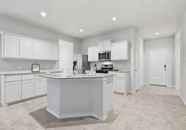 Photo 3 of Single family home for sale at 1528 Lemon Tree Ln, Fort Worth, TX 76140 | MLS# 21317129 | Listing updated on 2026-07-04