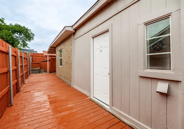 Photo 4 of Single family home for sale at 6028 Mcafee Dr, The Colony, TX 75056 | MLS# 21320051 | Listing updated on 2026-09-30