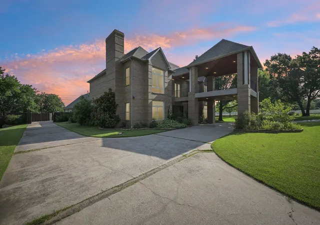 Photo 1 of Mansion for sale at 2237 High Country Dr, Carrollton, TX 75007 | MLS# 21315104 | Listing updated on 2026-09-03