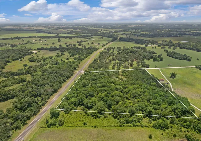 Homes for sale in Lott, TX | Tbd Fm 2027, Lott, TX 76656 | MLS# 21316125