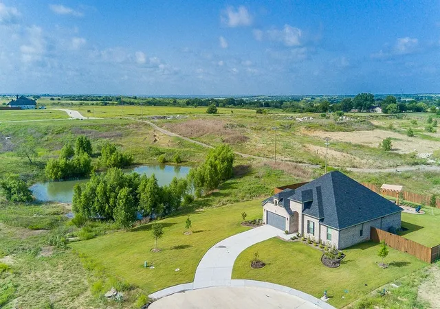Photo 1 of Single family home for sale at 10316 Stockyard Ct, Venus, TX 76084 | MLS# 21316793 | Listing updated on 2026-07-04