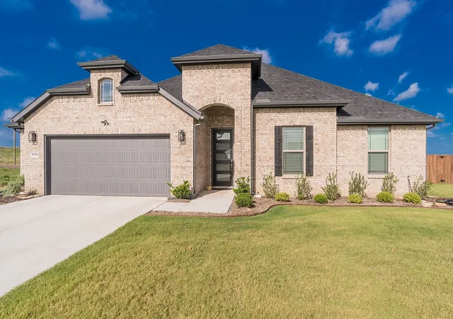 Photo 3 of Single family home for sale at 10316 Stockyard Ct, Venus, TX 76084 | MLS# 21316793 | Listing updated on 2026-07-04