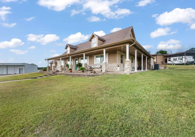 Homes for sale in Alvarado, TX | 4515 E Renfro St, Alvarado, TX 76009 | MLS# 21315569