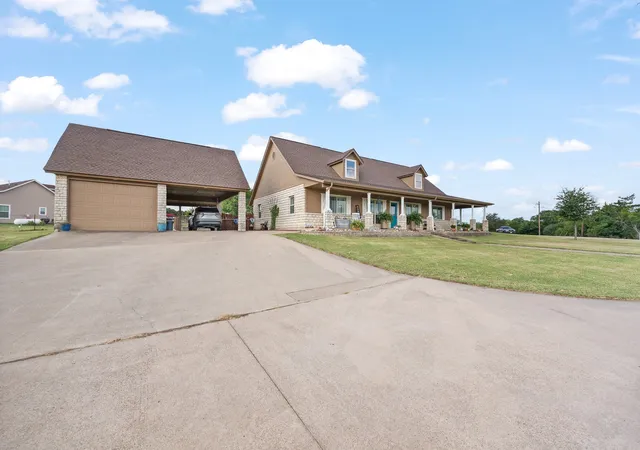 Homes for sale in Alvarado, TX | 4515 E Renfro St, Alvarado, TX 76009 | MLS# 21315569