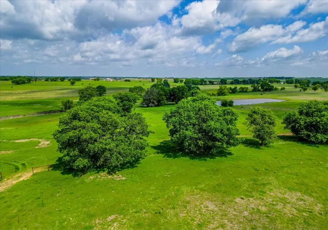 Photo 4 of House for sale at 11436 St Hwy 171, Covington, TX 76636 | MLS# 21315866 | Listing updated on 2026-07-27
