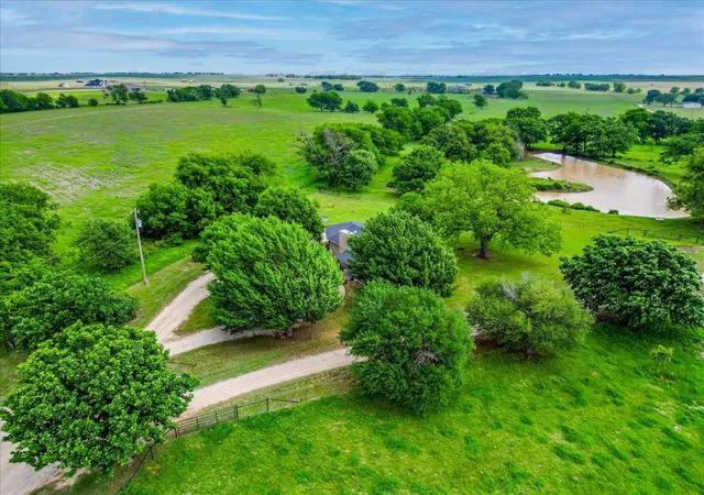 Photo 3 of House for sale at Tbd St Hwy 171, Covington, TX 76636 | MLS# 21315802 | Listing updated on 2026-08-22