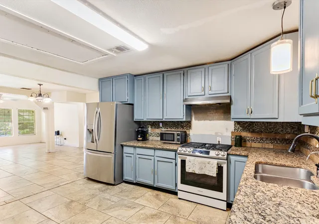 Photo 3 of Single family home for sale at 3778 Donalee St, Fort Worth, TX 76119 | MLS# 21320307 | Listing updated on 2026-08-31
