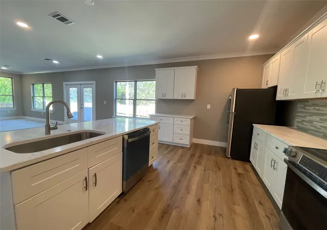 Photo 3 of Single family home for sale at 3600 Hilltop Rd, Granbury, TX 76048 | MLS# 21315700 | Listing updated on 2026-08-18