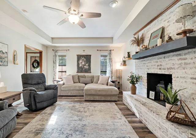 Photo 3 of Single family home for sale at 544 Turtle Creek, Reno, TX 75462 | MLS# 21320157 | Listing updated on 2026-08-26