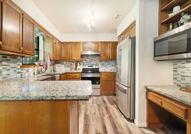 Single family home for sale at 544 Turtle Creek, Reno, TX 75462 | MLS# 21320157 | Listing updated on 2026-08-26