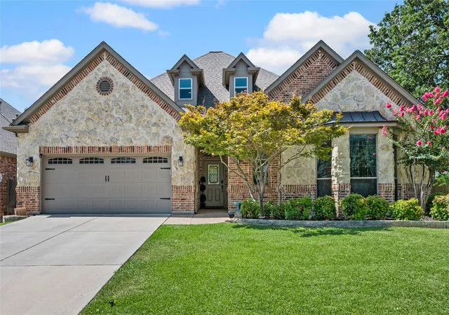 Homes for sale in North Richland Hills, TX | 8012 Odell St, North Richland Hills, TX 76182 | MLS# 21320751