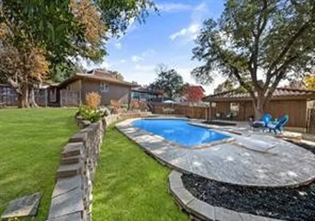 Photo 2 of Single family home for sale at 1921 Briarwood Dr, Grand Prairie, TX 75050 | MLS# 21320831 | Listing updated on 2026-08-24