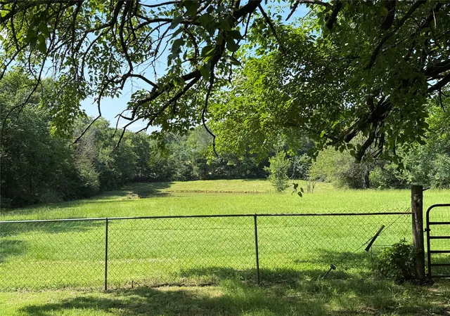 Photo 3 of Single family home for sale at 461 County Road 35960, Arthur City, TX 75411 | MLS# 21320889 | Listing updated on 2026-07-04