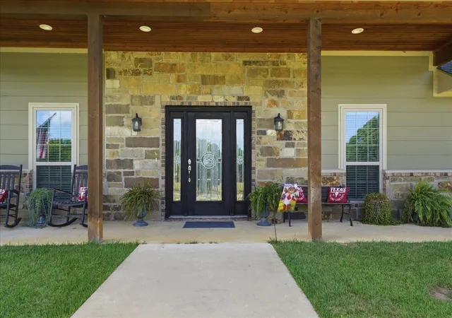 Homes for sale in Malakoff, TX | 12800 County Road 1311, Malakoff, TX 75148 | MLS# 21320903