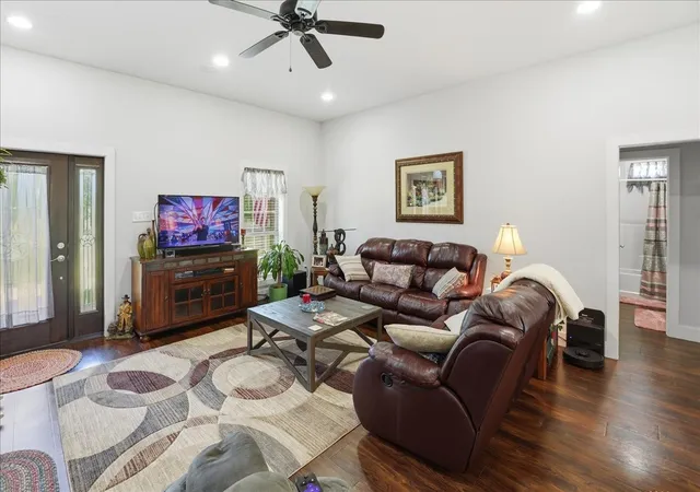Homes for sale in Malakoff, TX | 12800 County Road 1311, Malakoff, TX 75148 | MLS# 21320903