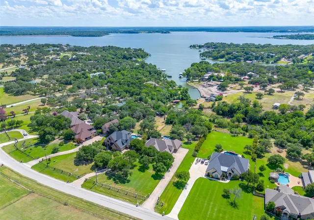 Photo 1 of Single family home for sale at 9549 Dickson Rd, Fort Worth, TX 76179 | MLS# 21320524 | Listing updated on 2026-08-25